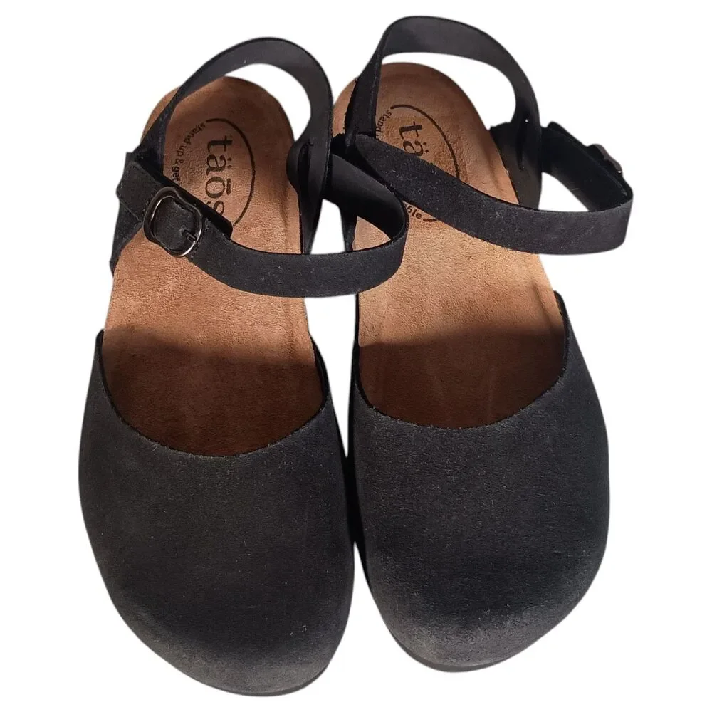 Taos Shoes Women’s 8 Black Suede Slingback Flat Closed Toe
